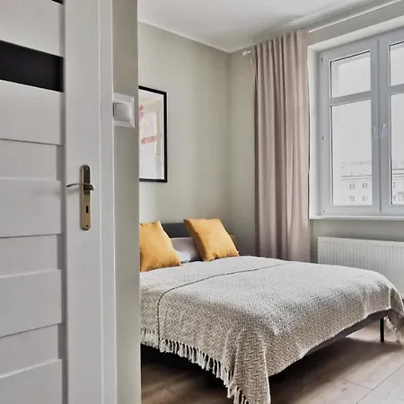 Apartment Swietojanska Centrum *
